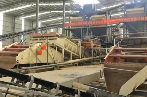 GX系列脫水、脫介等直線振動(dòng)篩